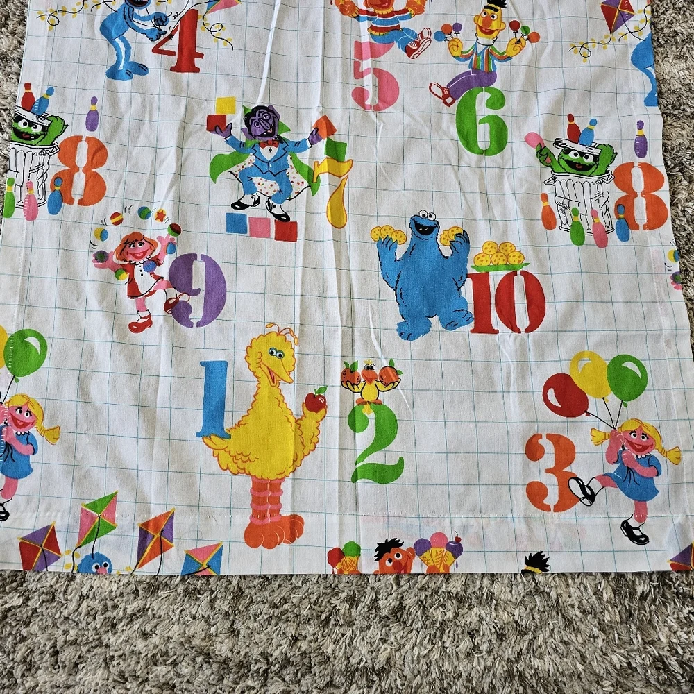 Vtg SESAME STREET Replacement Long Valance Or Curtain 41 x 53 Numbers JP Stevens